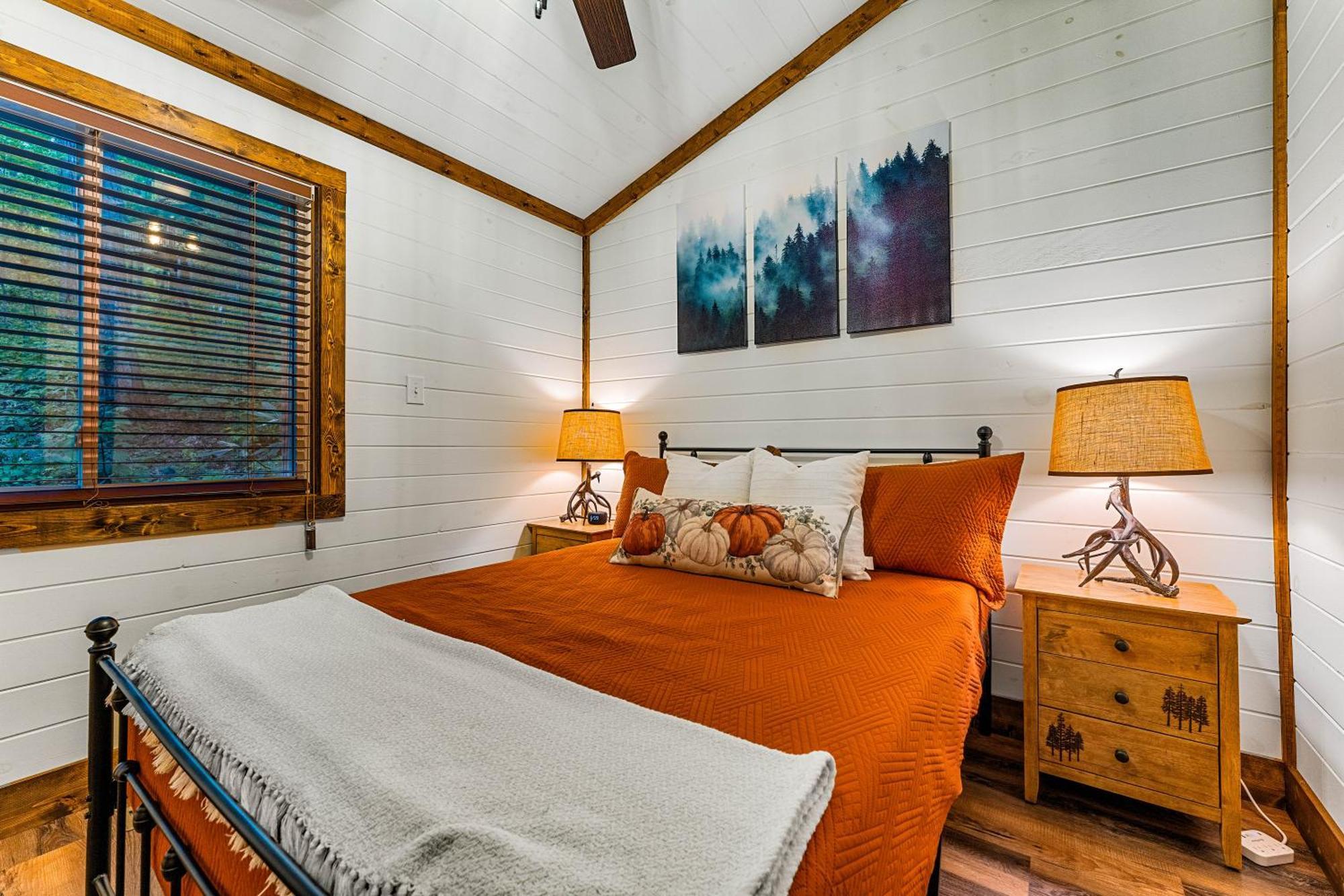 1Mile Downtown, Handicap Ramp, Hot Tub, Game Room Gatlinburg Exteriér fotografie
