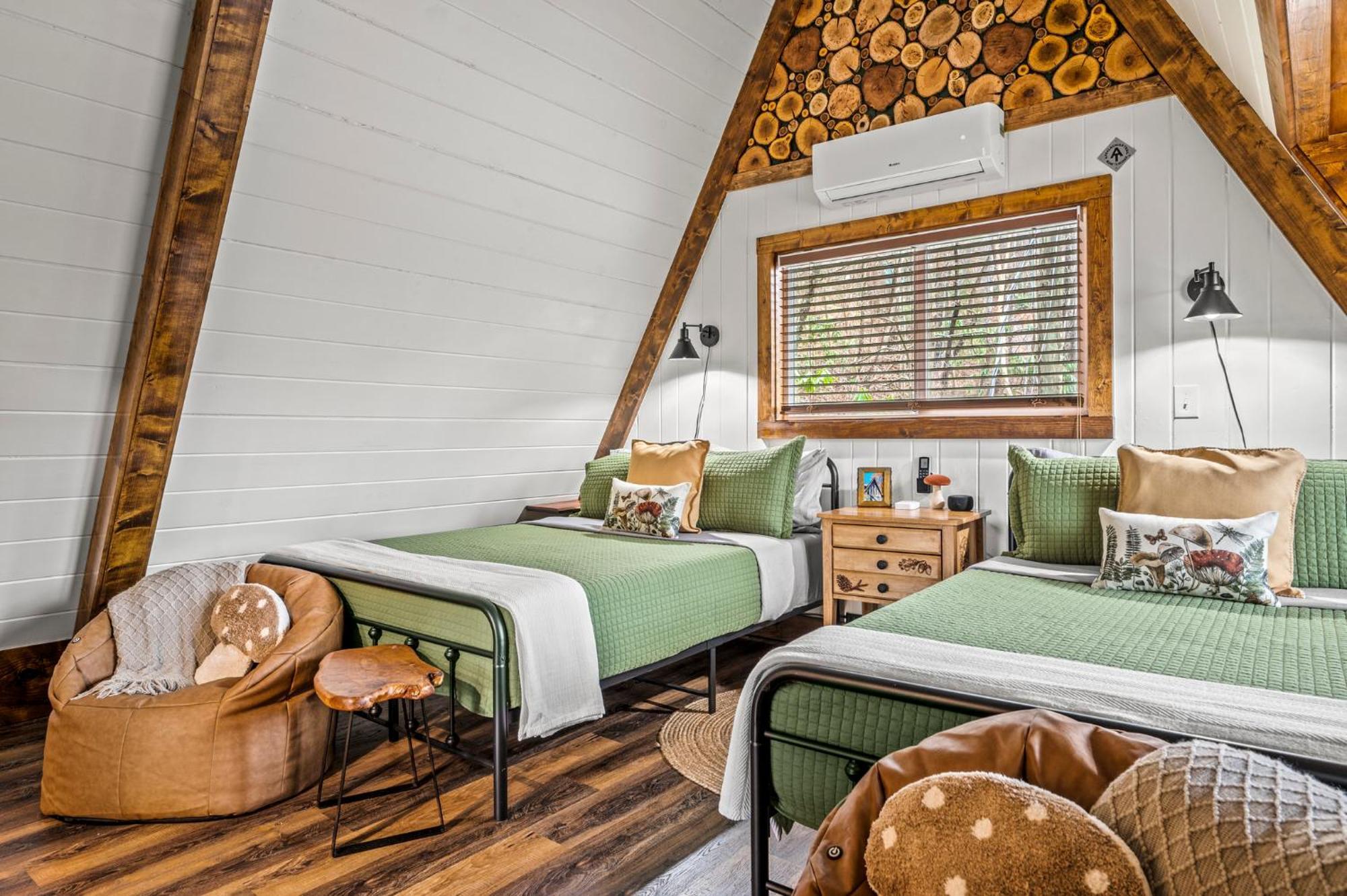 1Mile Downtown, Handicap Ramp, Hot Tub, Game Room Gatlinburg Exteriér fotografie