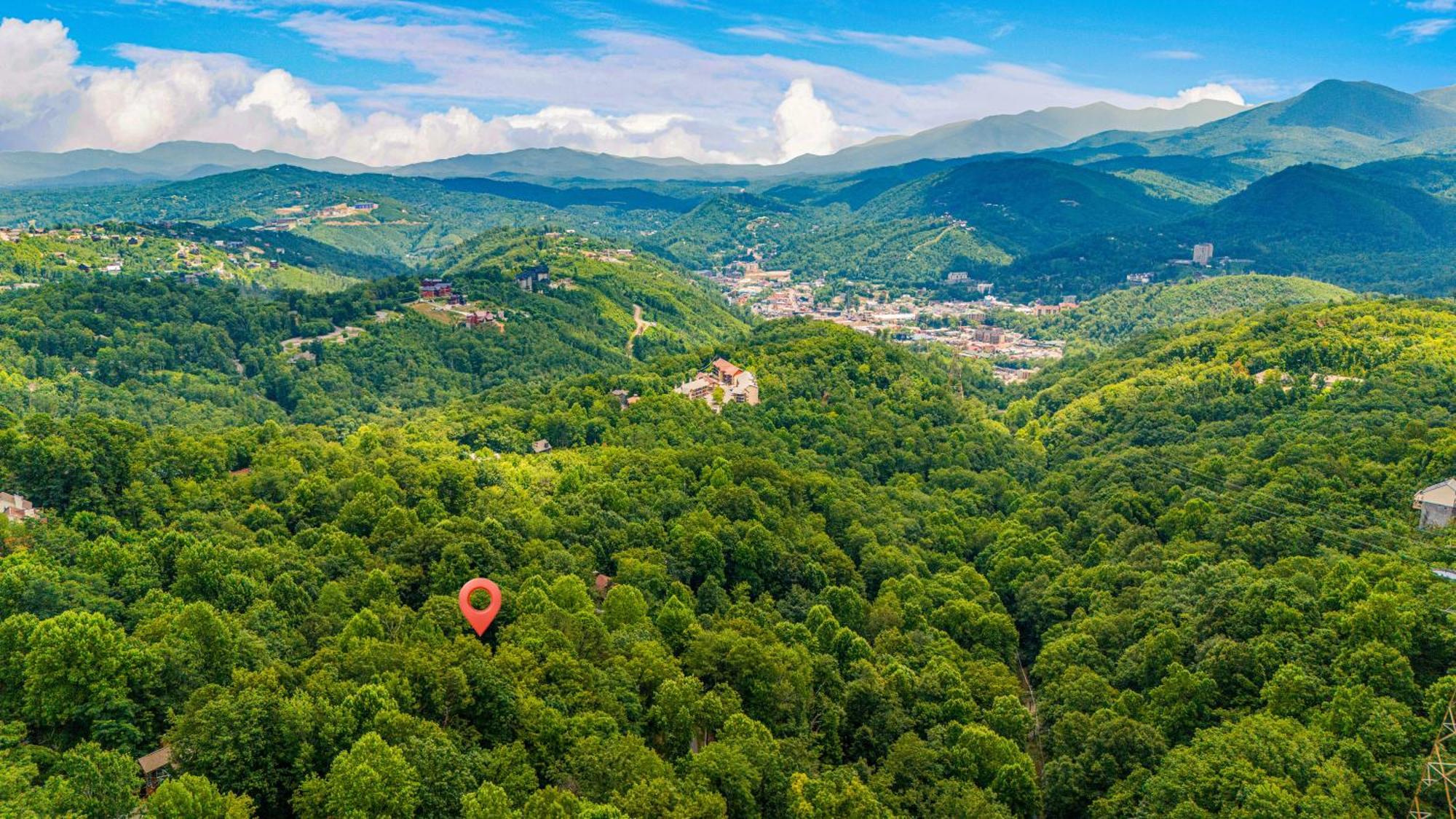 1Mile Downtown, Handicap Ramp, Hot Tub, Game Room Gatlinburg Exteriér fotografie