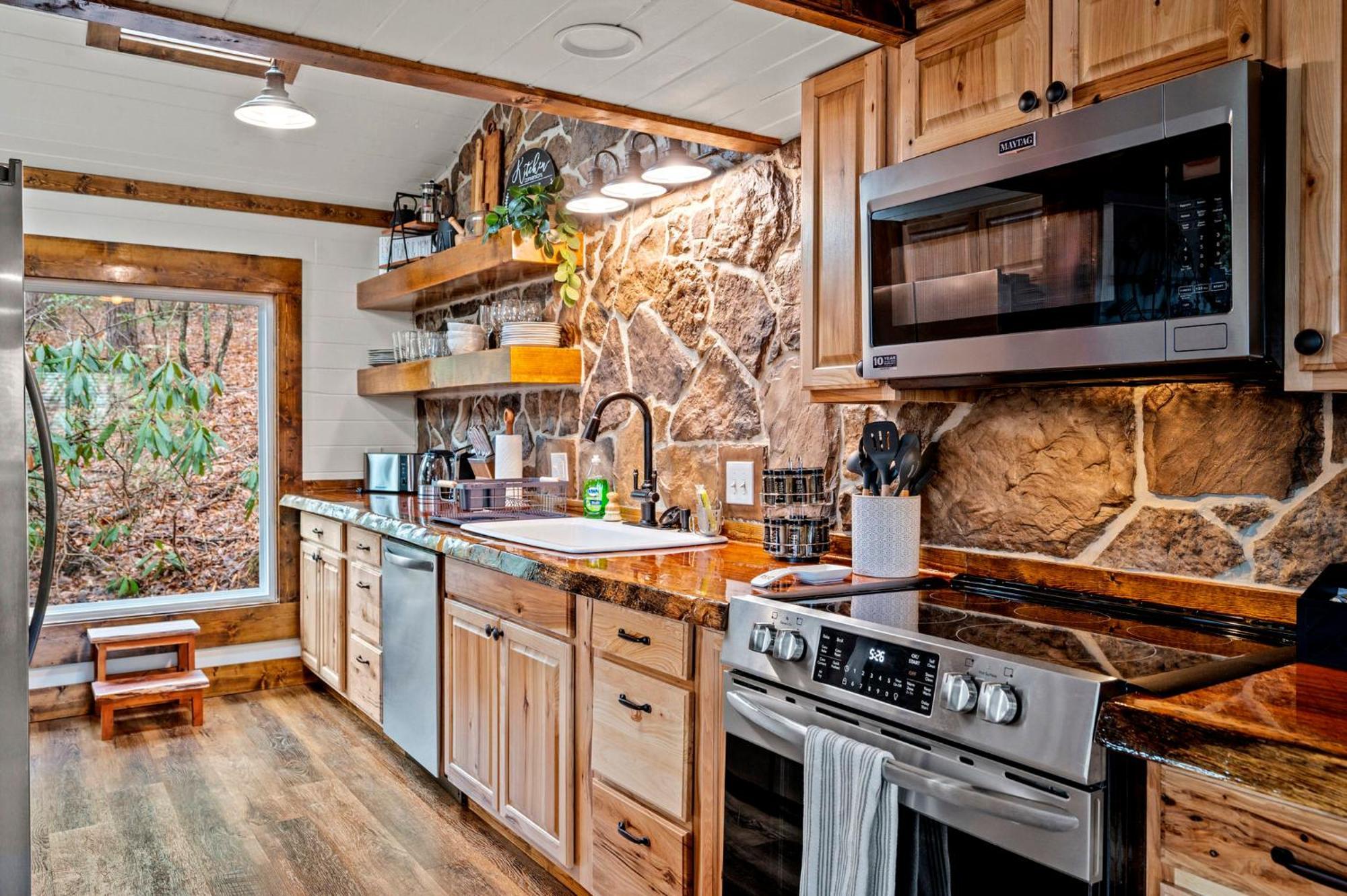 1Mile Downtown, Handicap Ramp, Hot Tub, Game Room Gatlinburg Exteriér fotografie