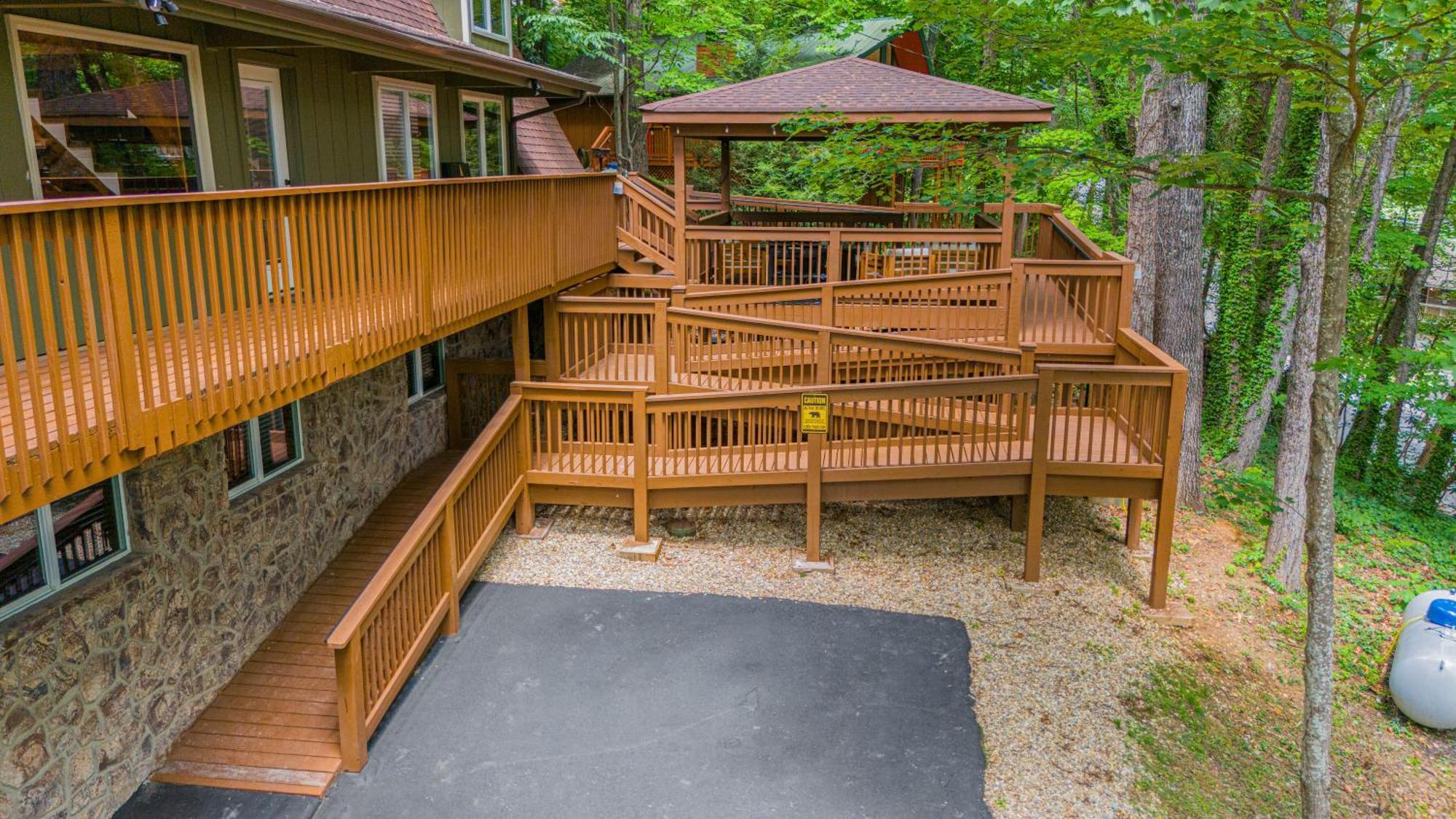 1Mile Downtown, Handicap Ramp, Hot Tub, Game Room Gatlinburg Exteriér fotografie