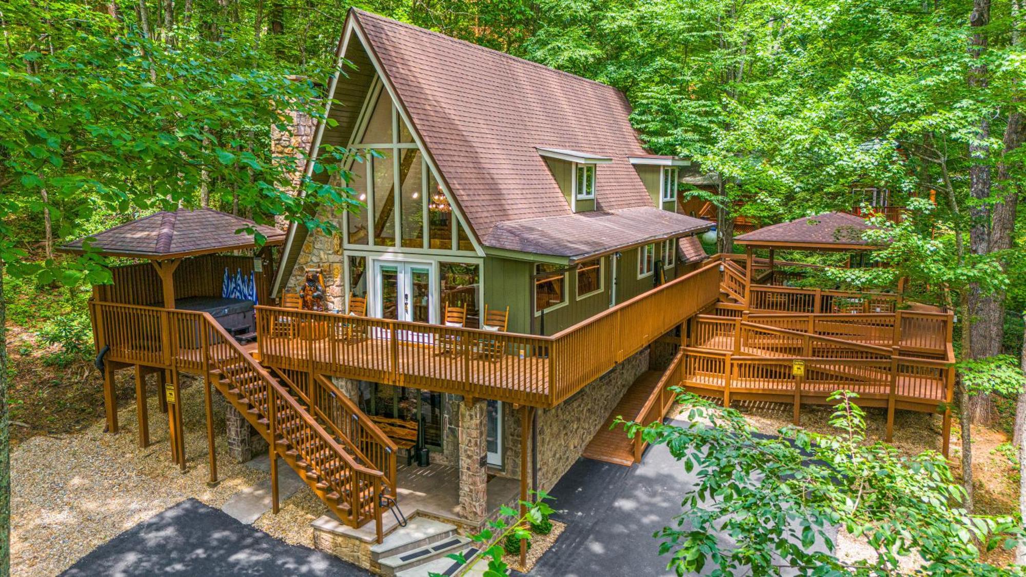 1Mile Downtown, Handicap Ramp, Hot Tub, Game Room Gatlinburg Exteriér fotografie